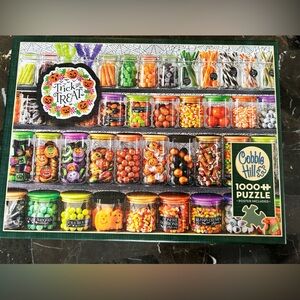 Cobble Hill - Trick or Treat 1000 piece puzzle